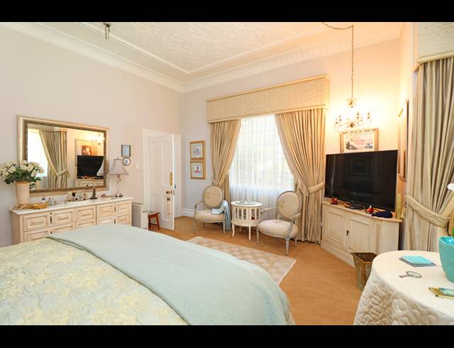 3 BEDROOM HOUSE FOR SALE IN KENSINGTON